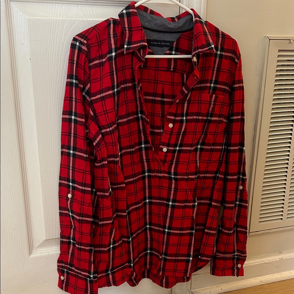 Red Plaid Women’s Quarter PULLOVER